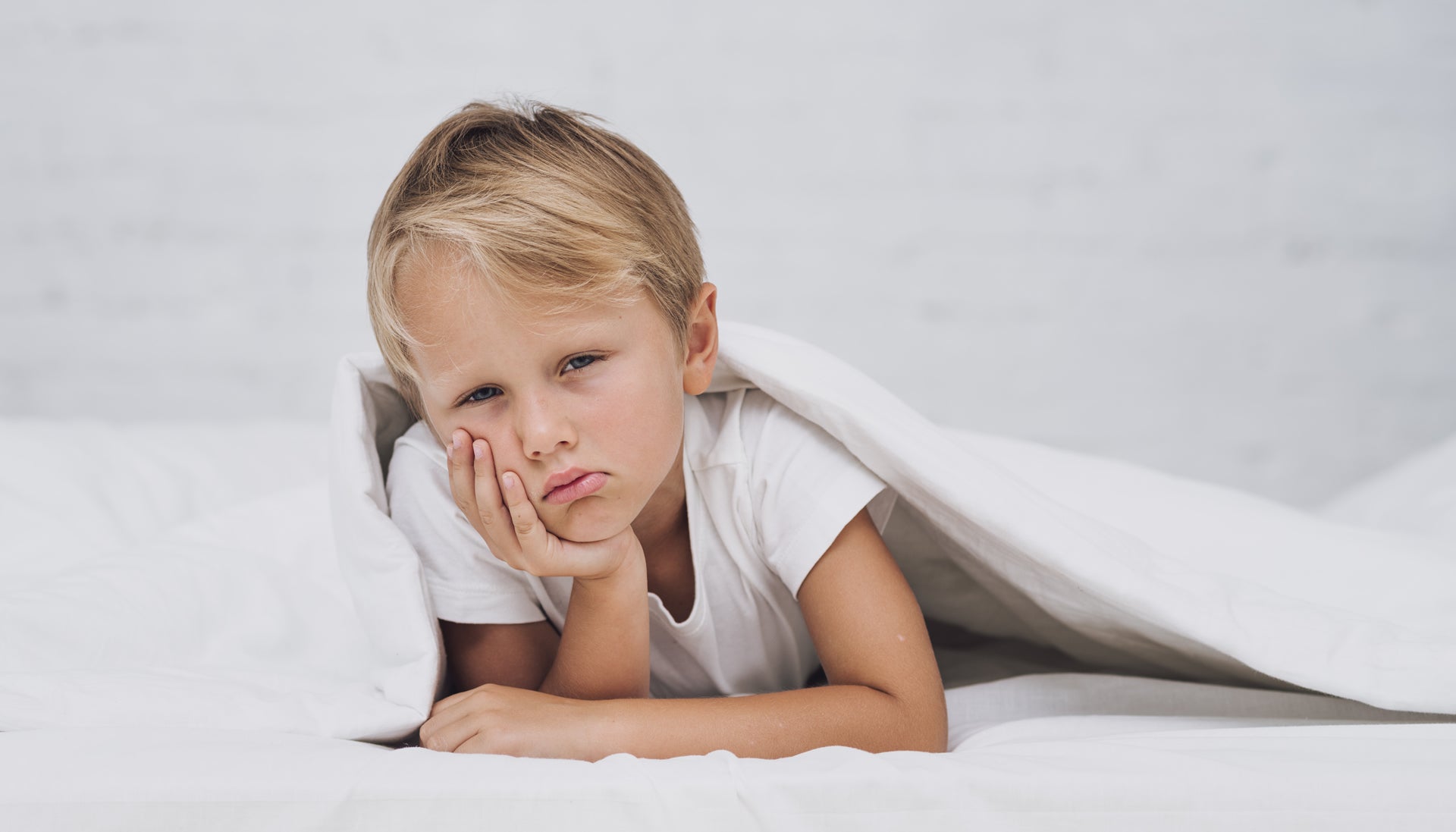 Help! My Kid Won’t Go to Bed on Time: Tips for Tired Parents
